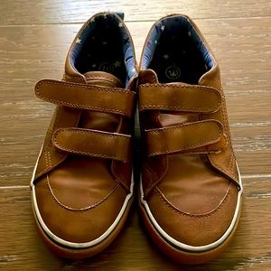 Cat and jack Brown top strapped